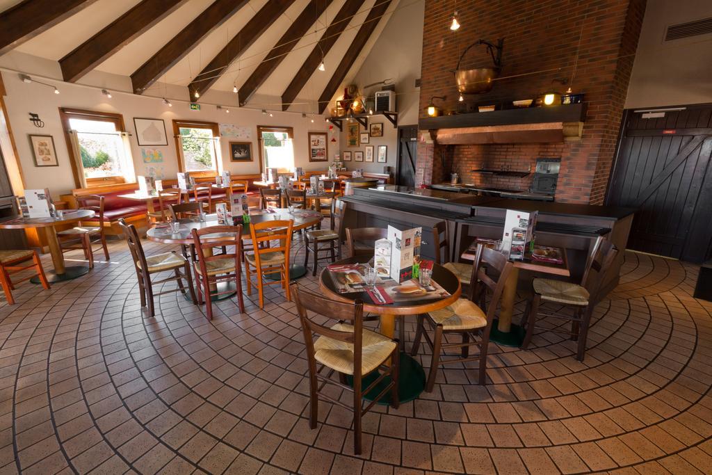 Ibis Saint Dizier 호텔 외부 사진